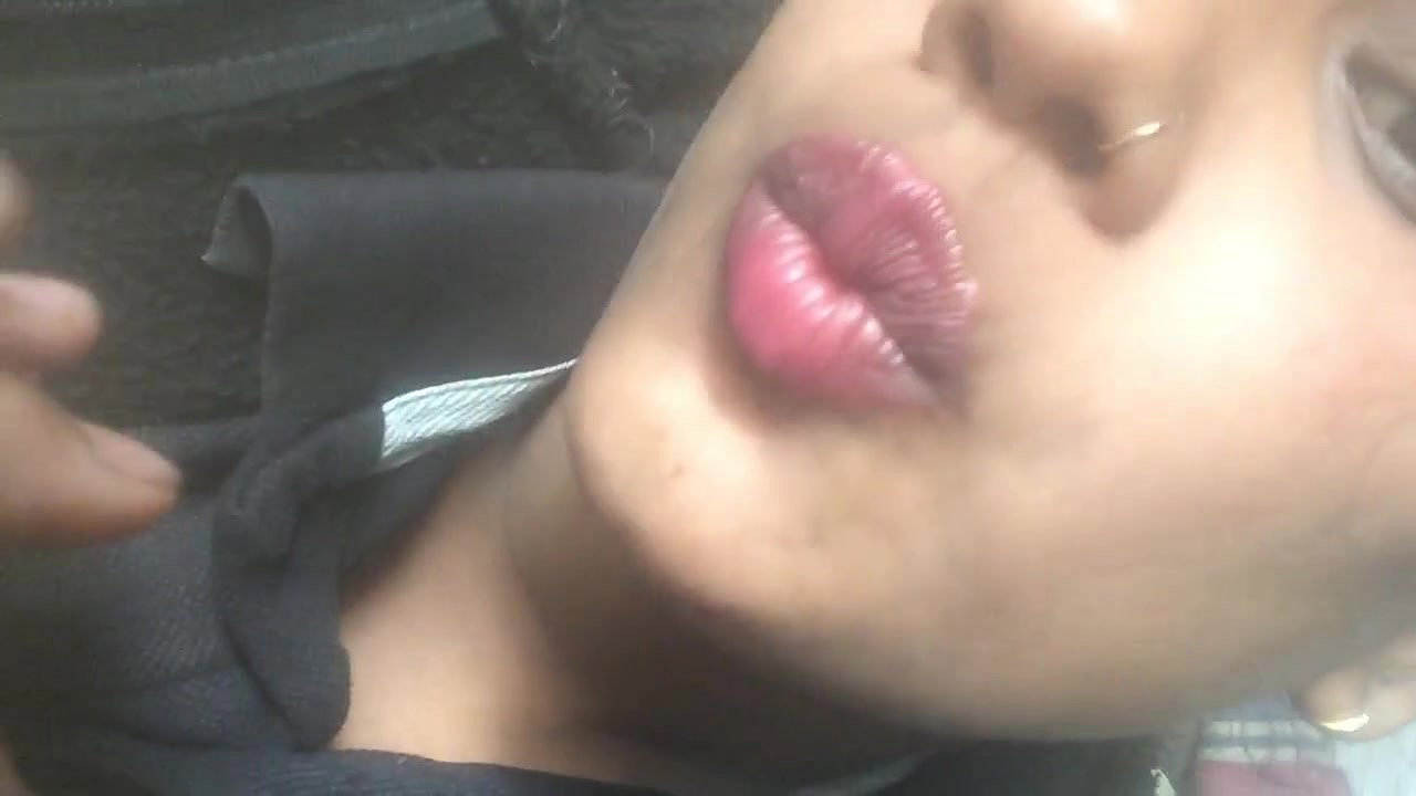 FSI xxx bhabhi pussy masturbation with finger lick