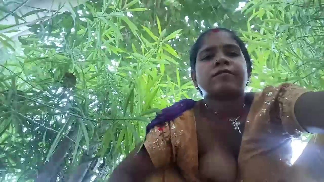 village bhabhi naked outdoor viral Indian fingering