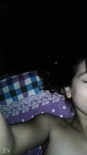 BD Village Girl Showing Boobs N Pussy