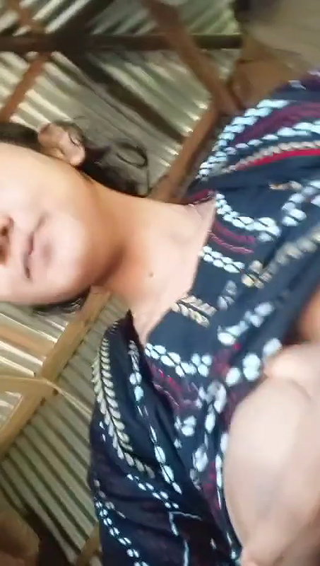 cute girl big boobs showing viral MMS latest