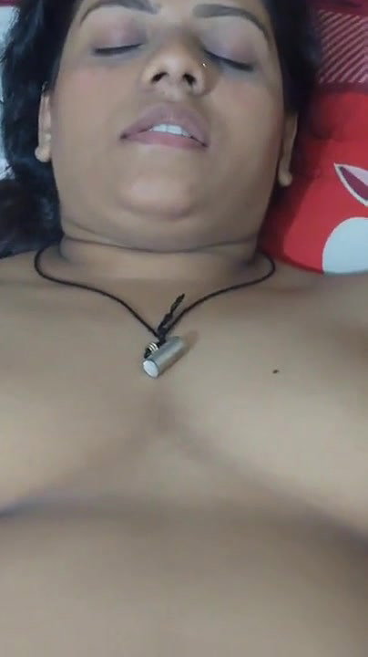 Muslim bhabhi affair with classmate
