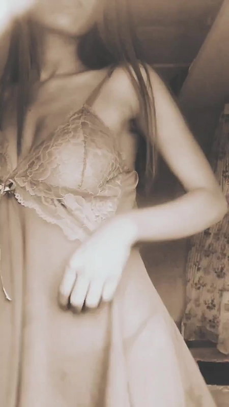 Apollo clinic nurse viral big boobs showing