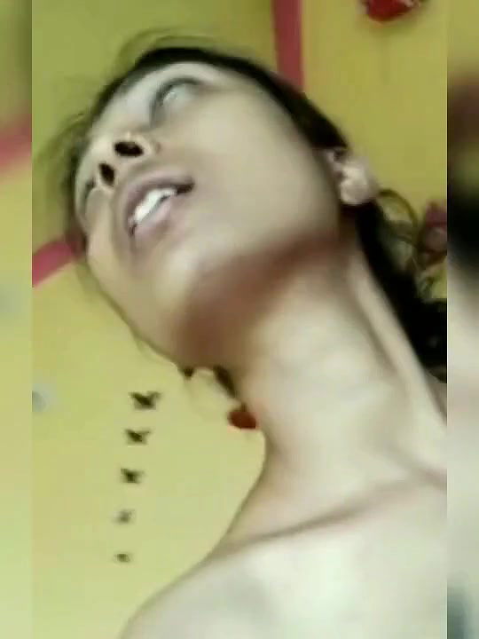 Very Beautiful Indian Girl Enjoying with BF on VC