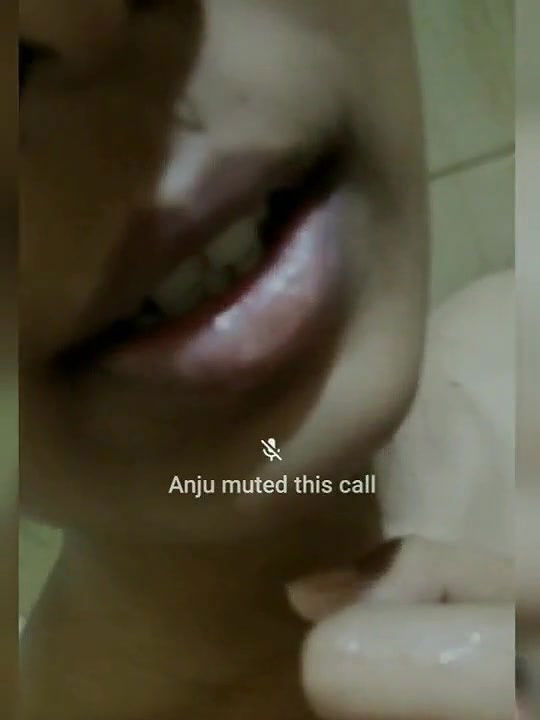Very Beautiful Indian Girl Enjoying with BF on VC