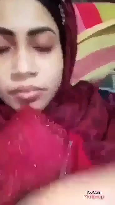 beautiful girlfriend selfie nude boobs show MMS