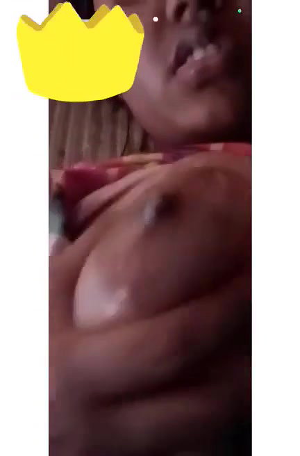 chubby girl huge boobs showing viral video call