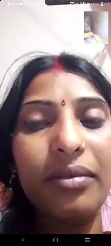 bhabhi opens blouse and shows boobs video call sex