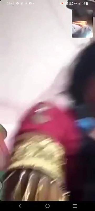 bhabhi opens blouse and shows boobs video call sex