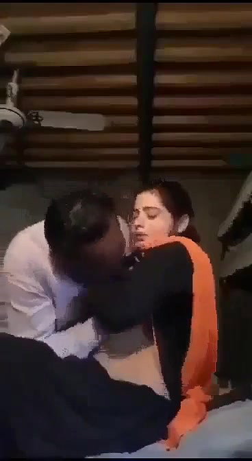 Pakistani bhabhi boob press and sucking sex affair