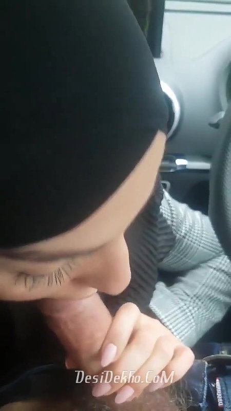 Arab Muslim Girl Sucking Dick in Car