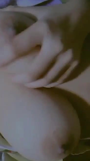 snap boobs show