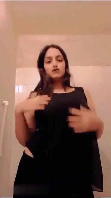 BEAUTIFUL BUSTY BABE SQUEEZING BIG BOOBIES FINGERING PINK MEATY PUSSY COMPLETE