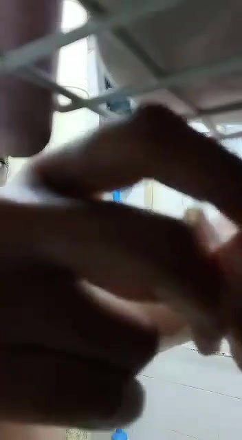 bubbly mallu girl nude bath with hand shower