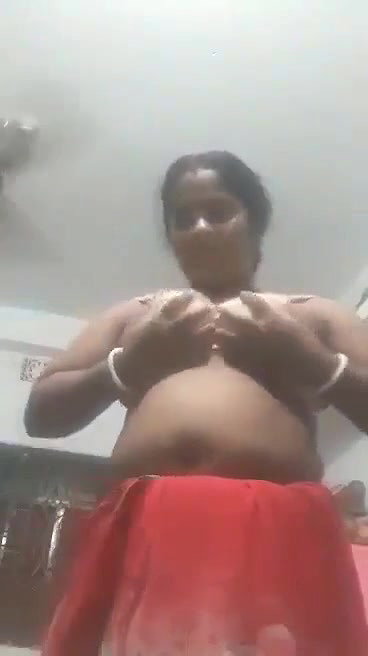 Unsatisfied Bengali Boudi Fingering