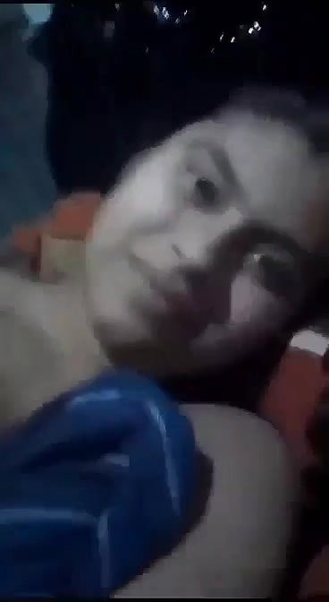 huge ass Bengali sex girlfriend stripping to nude