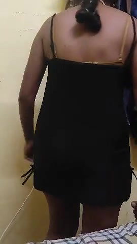 young bhabhi changing dress before lover in FSI sex
