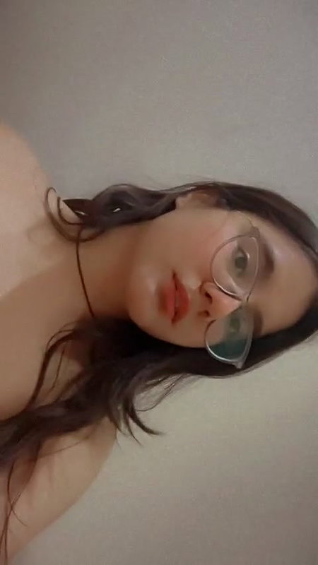 innocent girl topless big boobs showing viral clip