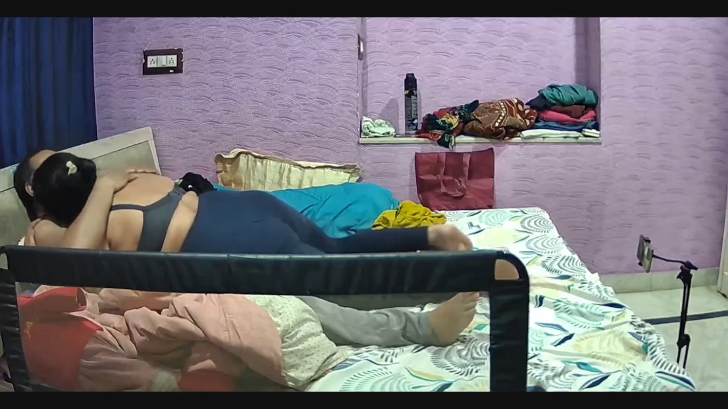 Mature Indian Couple Leaked Viral Sex MMS