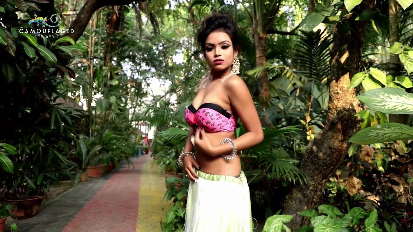 Pakhi in Pink Bra & Low Waist Ghagra Teasing in Photoshoot