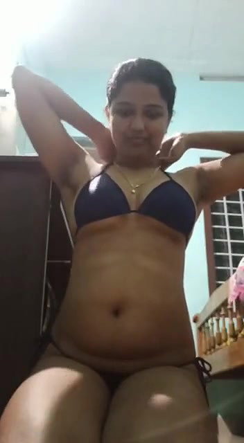 cute girlfriend sucking dick and viral sex MMS