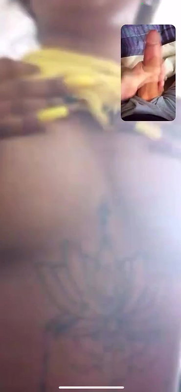 Srilankan tattooed girl boobs show viral live
