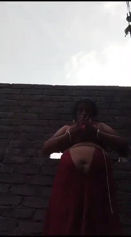 chubby bhabhi outdoor viral big boobs show