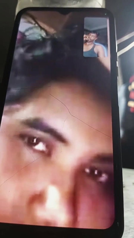Bengali bhabhi big boobs showing viral live video