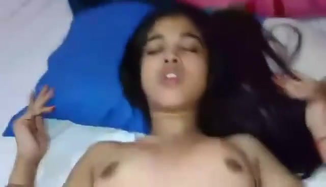 beautiful Indian lovers sex after lip kissing