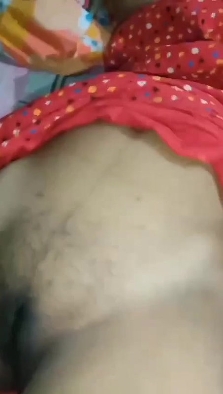 sleeping bhabhi sex pussy captured viral MMS