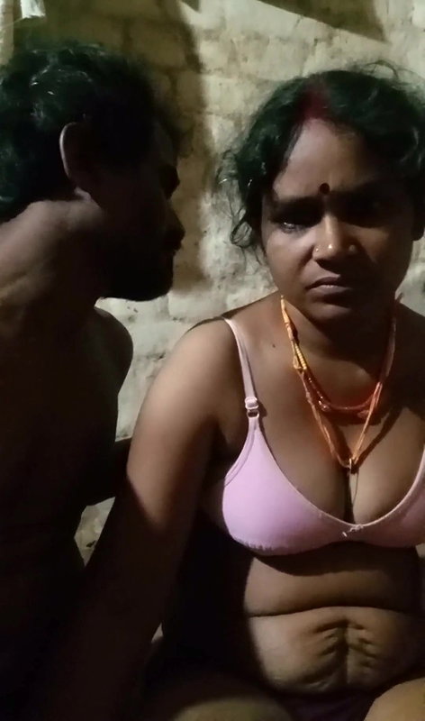 remote village bhabhi foreplay boob show to Devar