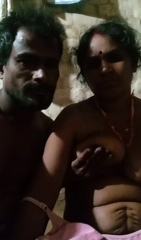 remote village bhabhi foreplay boob show to Devar