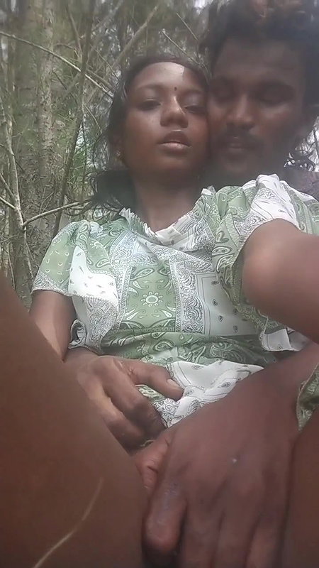 small boobs young mallu girl viral outdoor sex