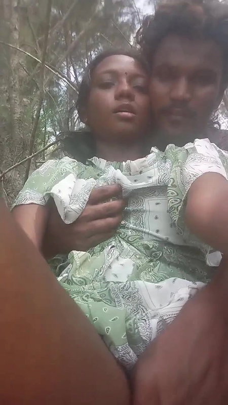 small boobs young mallu girl viral outdoor sex