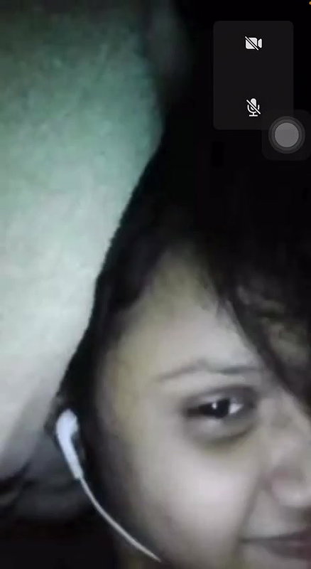 video call boob show of cute GF viral dark mode