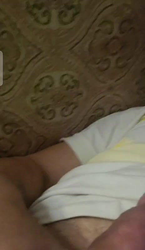 horny big boobs MILF rubbing pussy viral clip