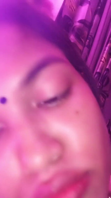 small boobs girlfriend desi anal showing viral MMS
