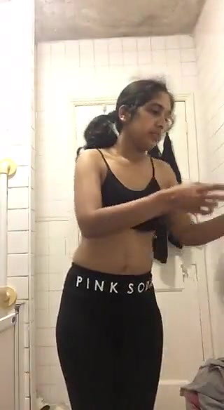 mallu hot GF stripping before viral bathing