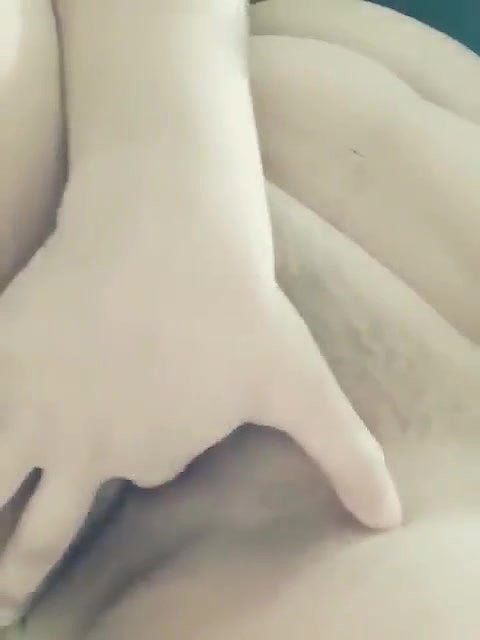huge boobs selfie girl Indian fingering pussy