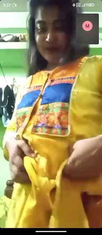 Cheater Horny Milf Nude Show