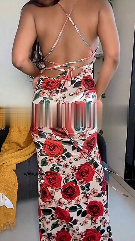 the brown bae Showing Her Assets
