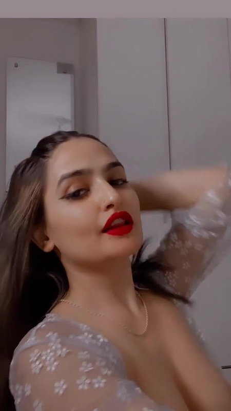 Indian actress Sassy Poonam nude big boobs