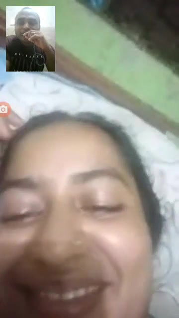 sex affair bhabhi boobs show on video call
