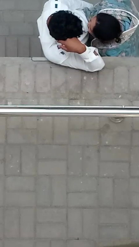 busty MILF outdoor blowjob on hidden cam sex