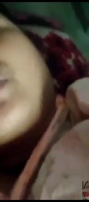 horny bhabhi huge melons on viral video call sex