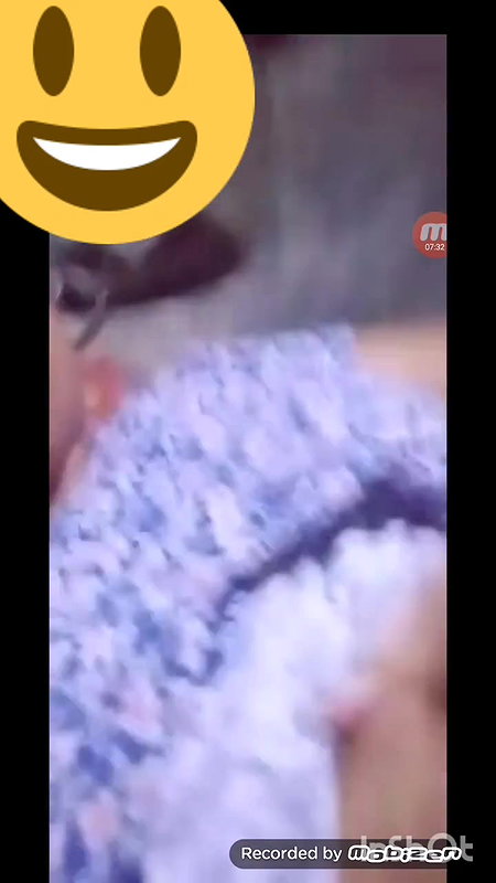 bhabhi showing melons on video call sex chat