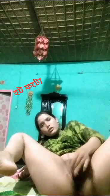 horny girl spreading ass nude pics and videos