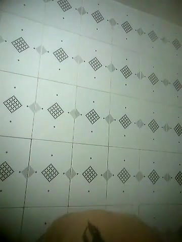 bubbly bhabhi nude bath recorded for lover