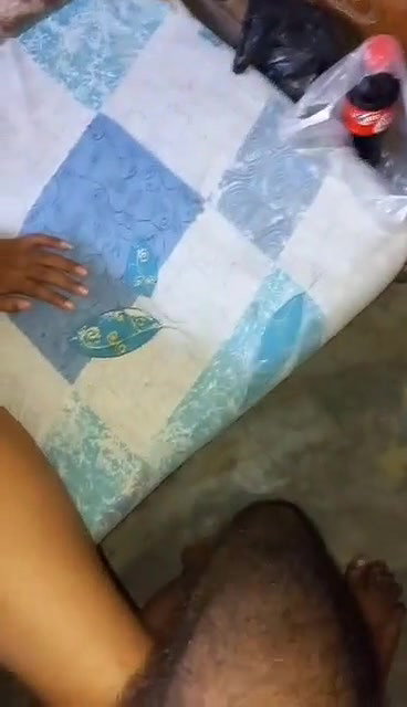 Indian girl nude sucking big dick with cream