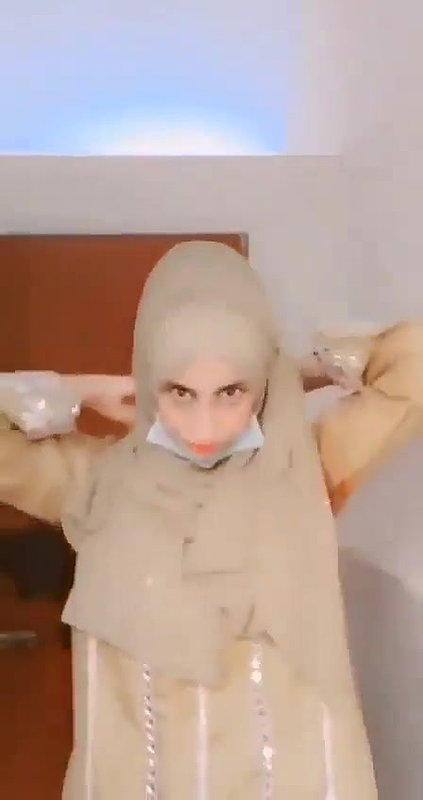 Bangladeshi sex hijab girl topless video making