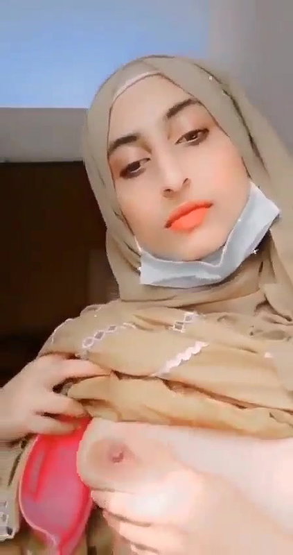 Bangladeshi sex hijab girl topless video making